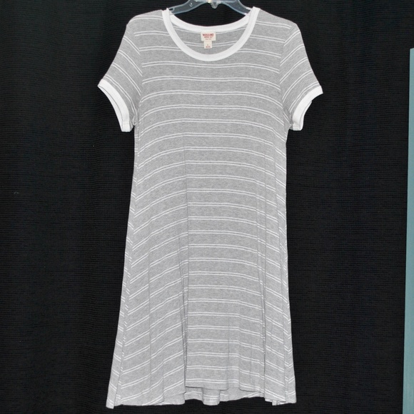Striped T-shirt Shift Dress - Picture 1 of 3